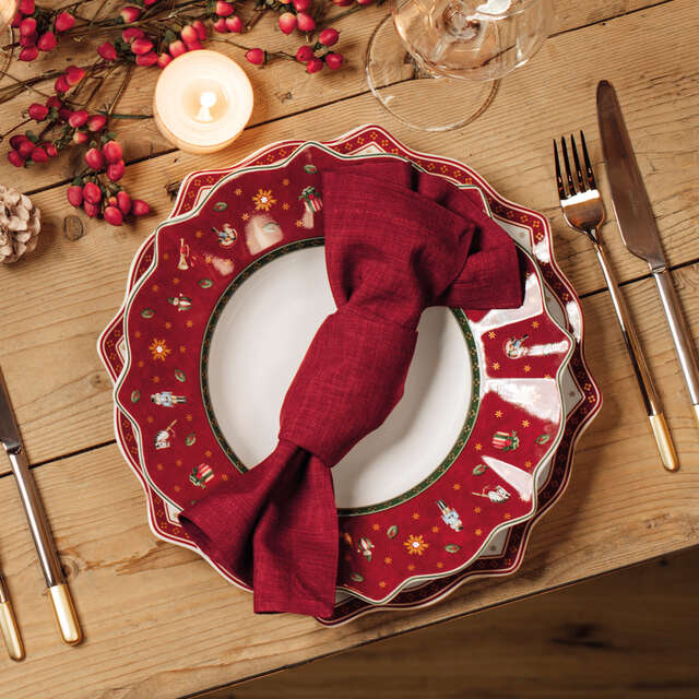 Whimsy Wonders Dinner plate