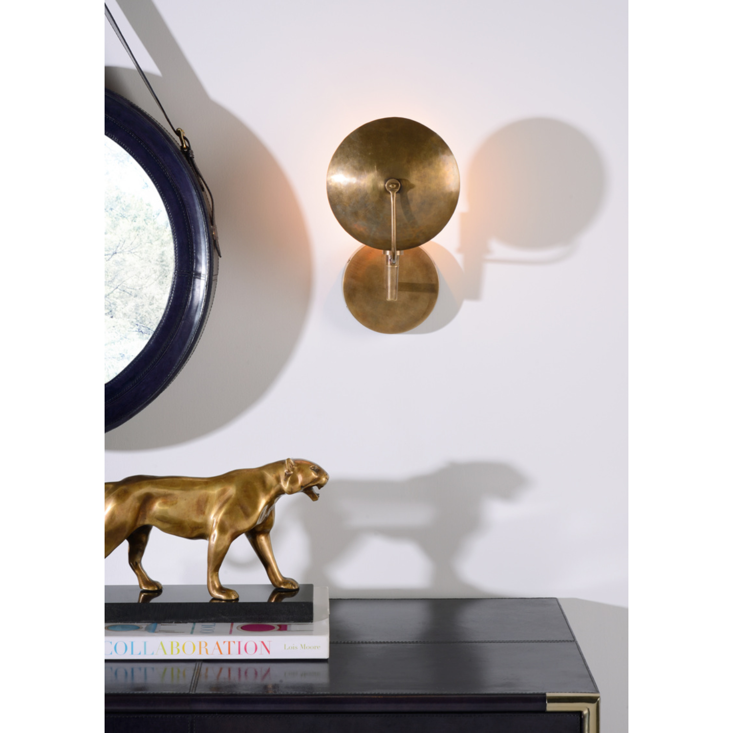 Dovi Sconce