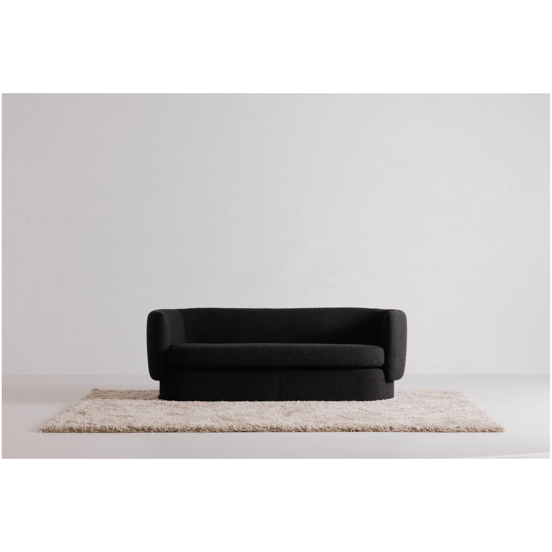 Riku Sofa