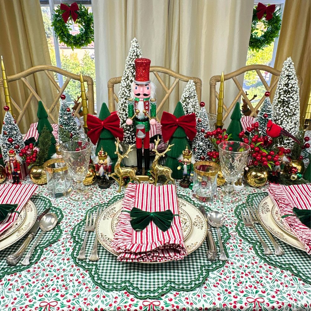 Red Stripe Ruffle Napkins (Set of 4)