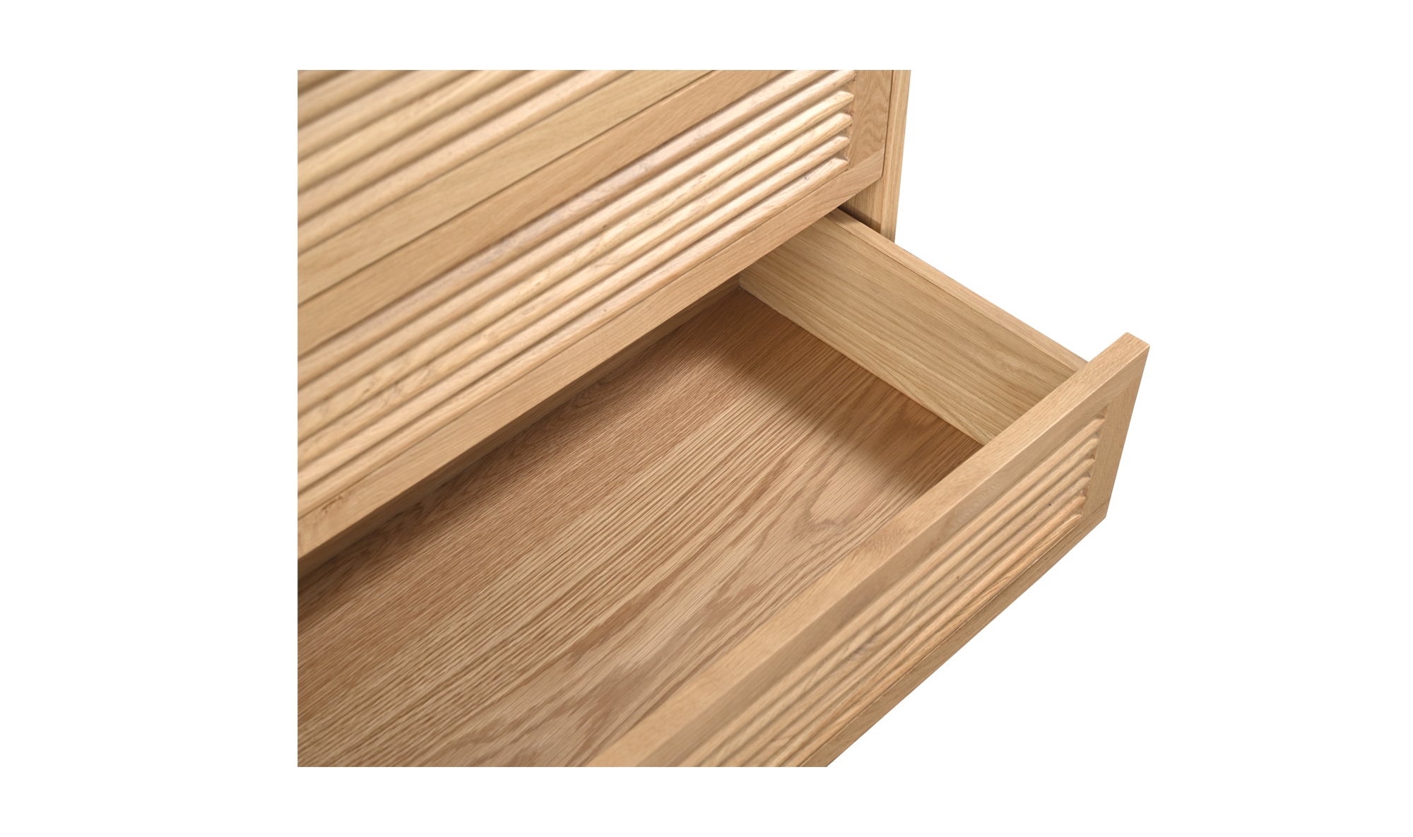 Arla 3 Drawer Nightstand Natural