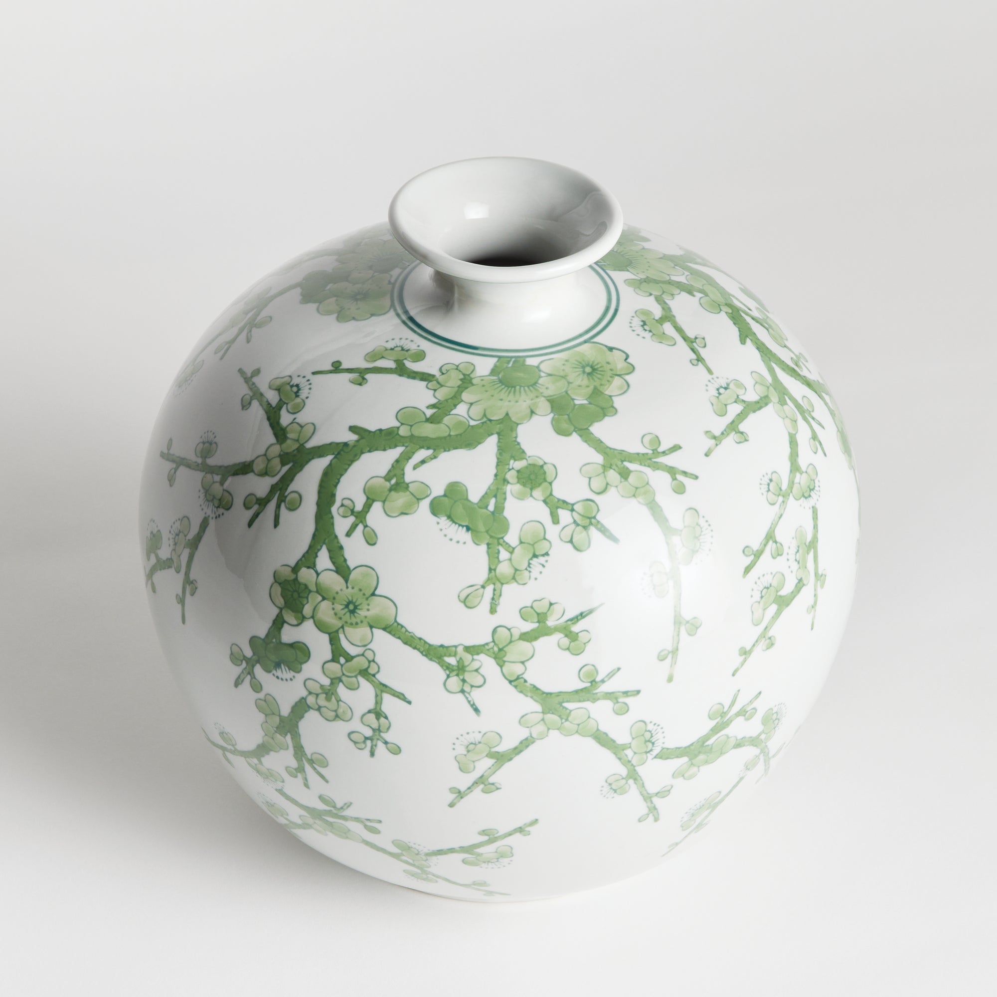 Julie Vase