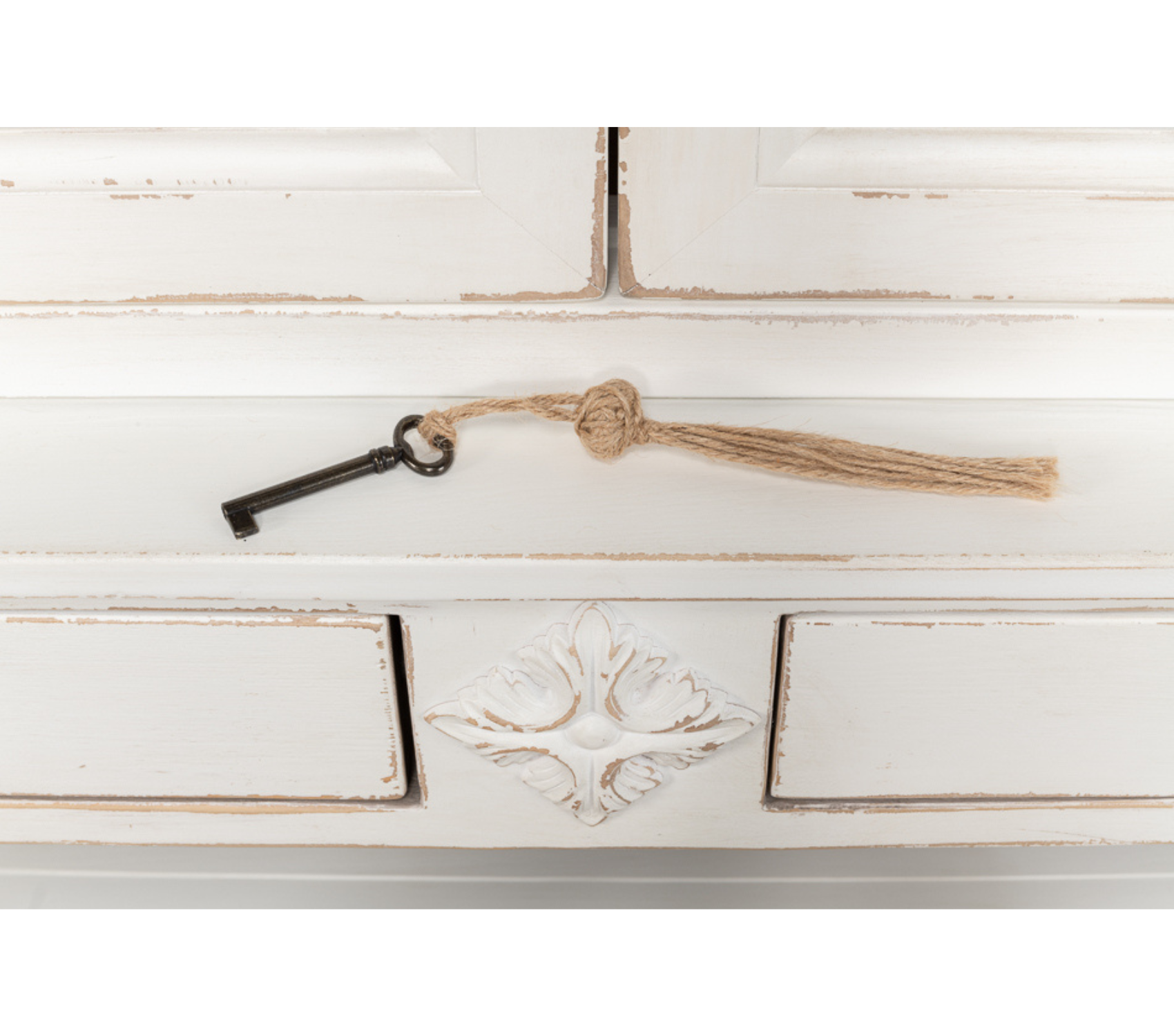 Beacon Hill Display Case - White