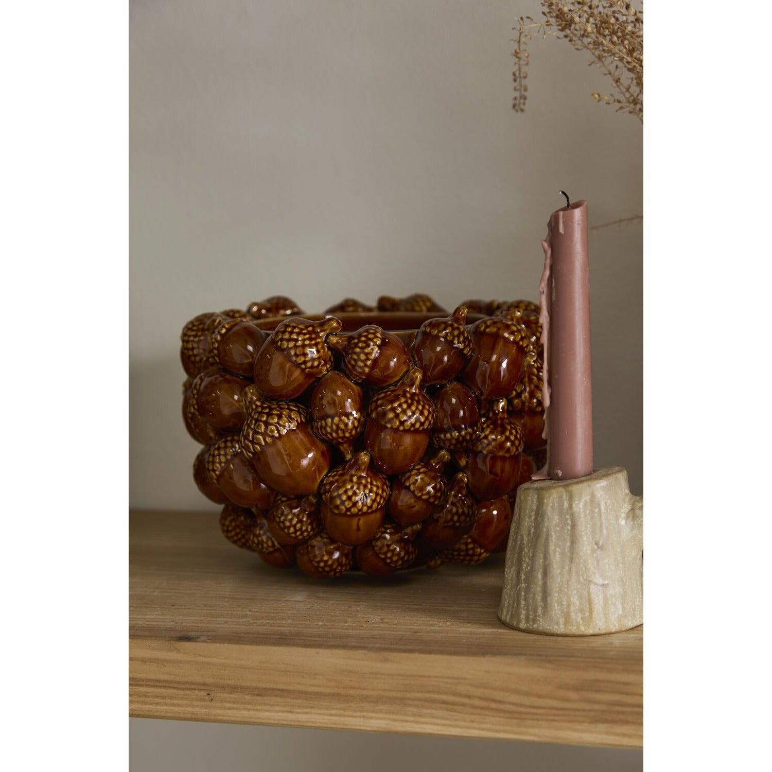 Acorn Pot