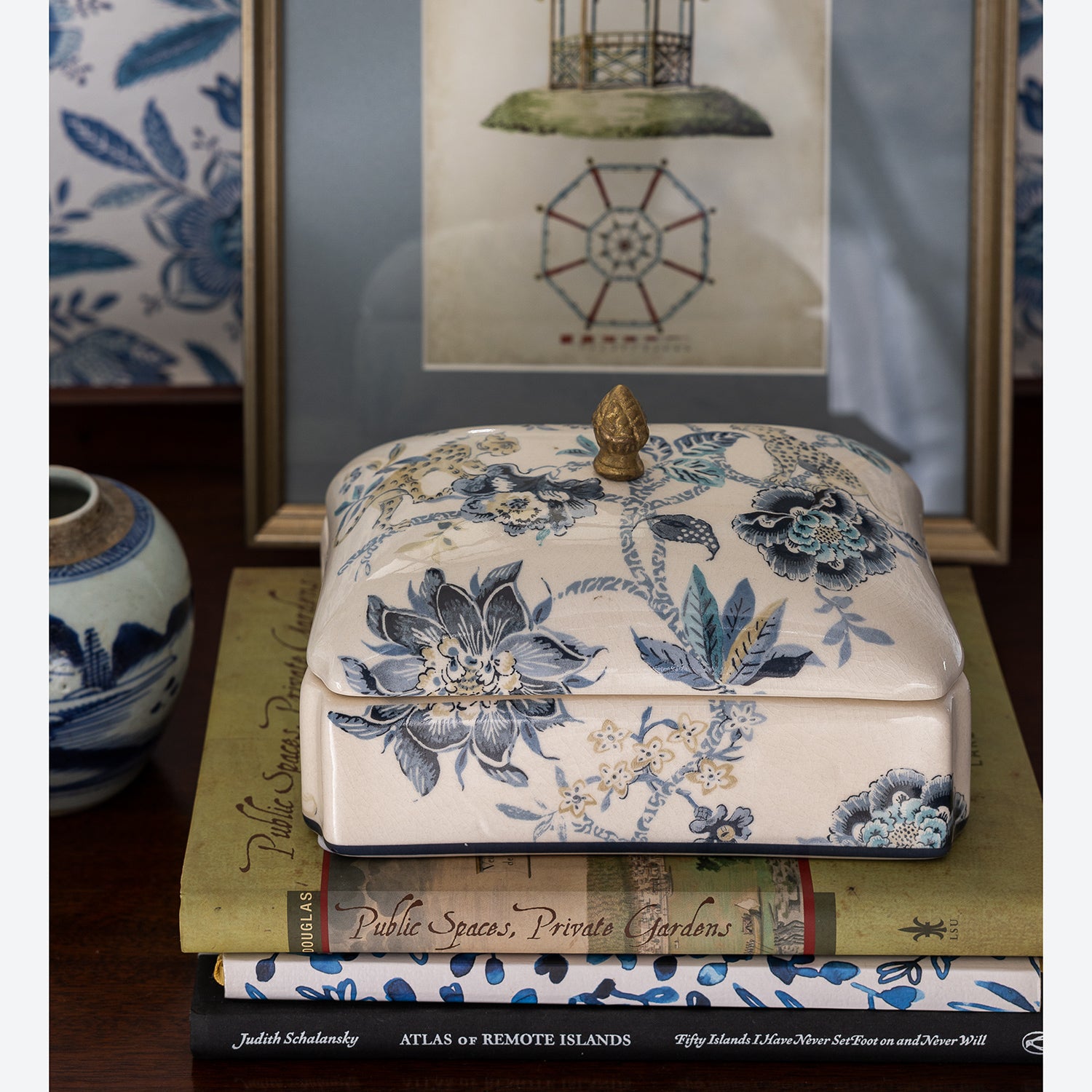 Braganza Blue Box