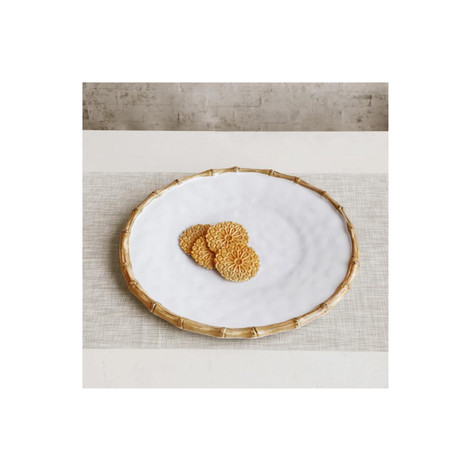 VIDA
Bamboo Round Platter (White and Natural)