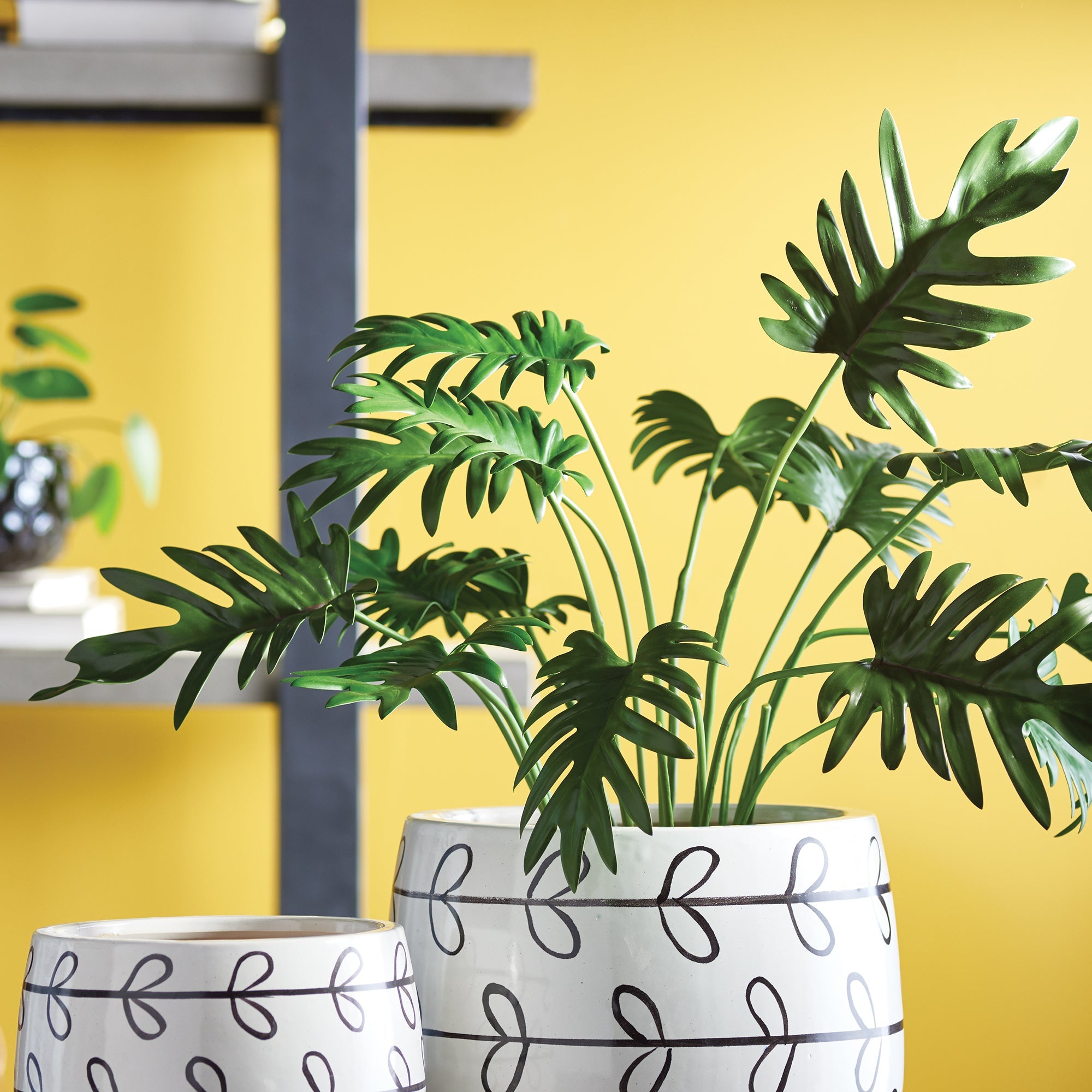 Tropical Leaf Selloum Drop-in 22.5"