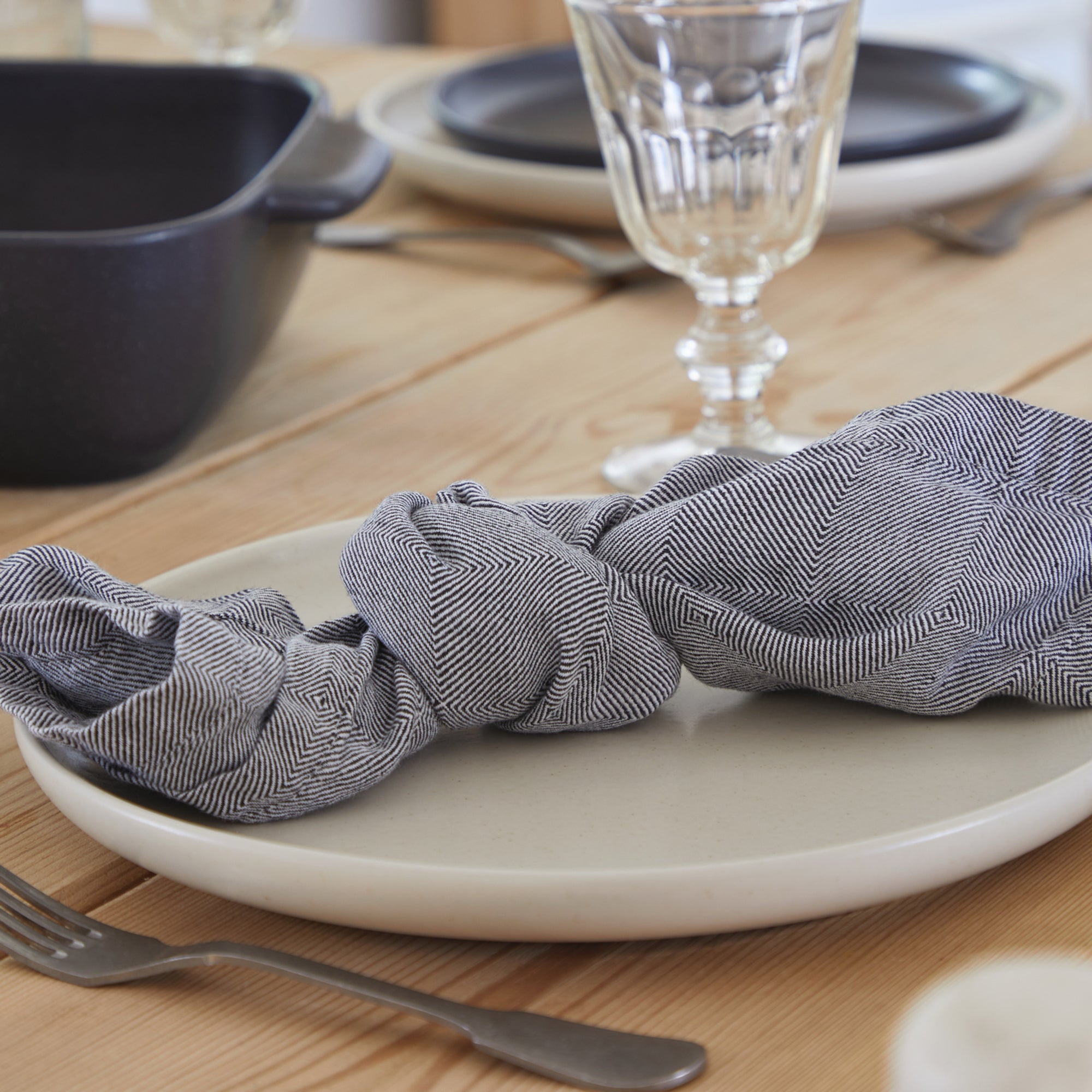 Napkin Emilia by Casafina