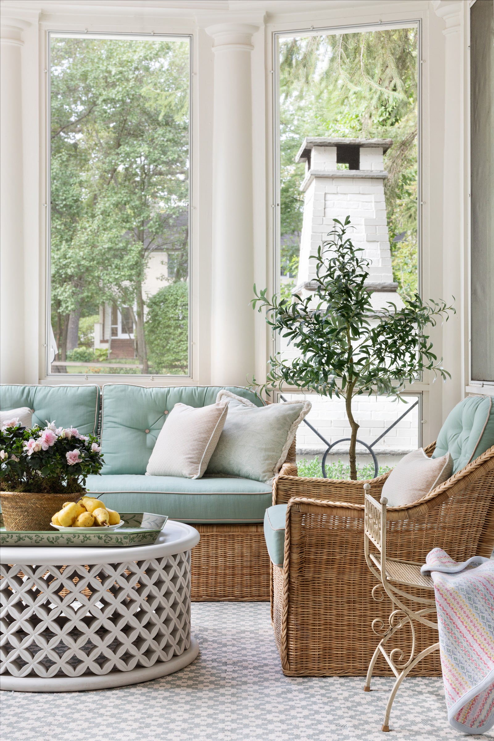 Gorgeous Living