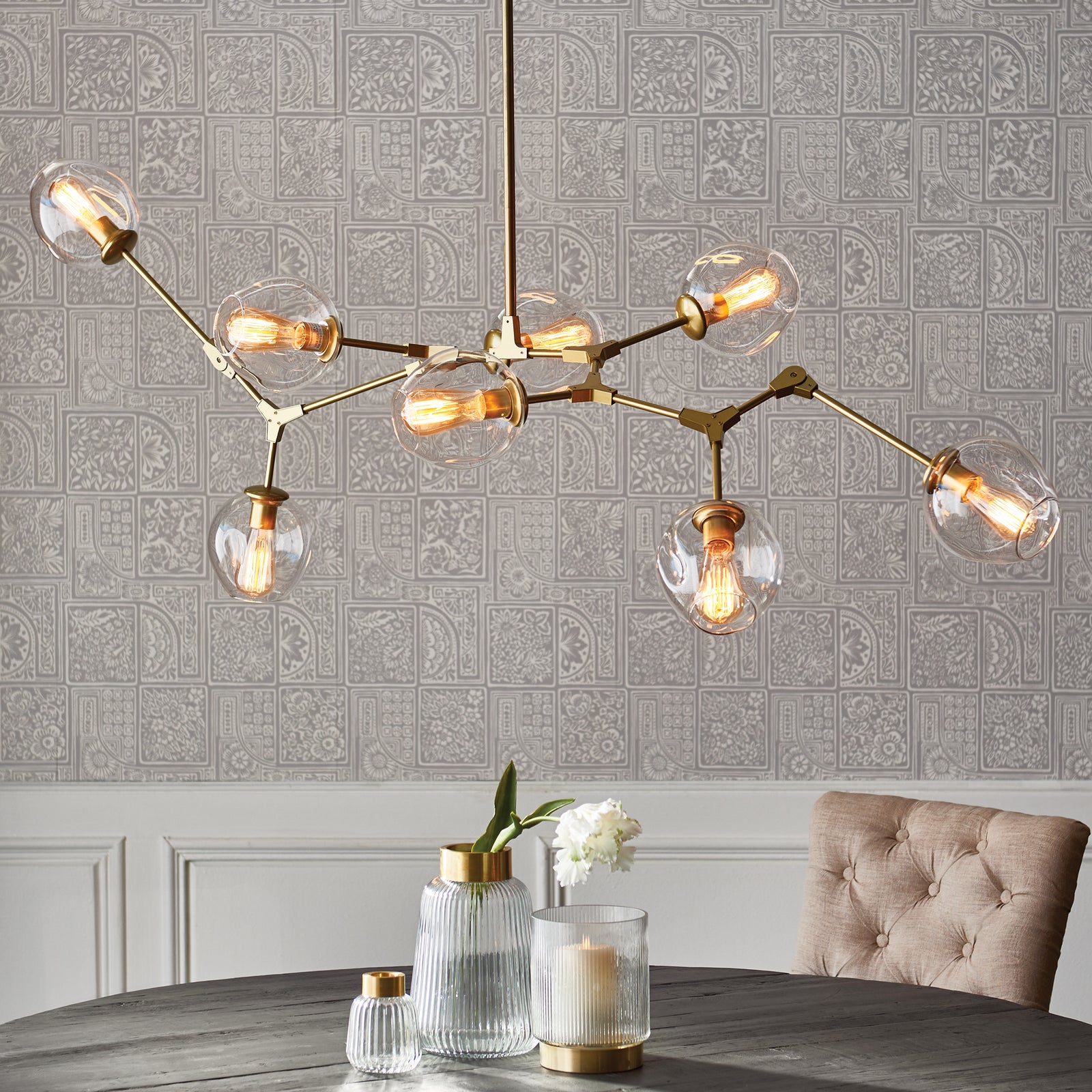 Daya Globe Chandelier