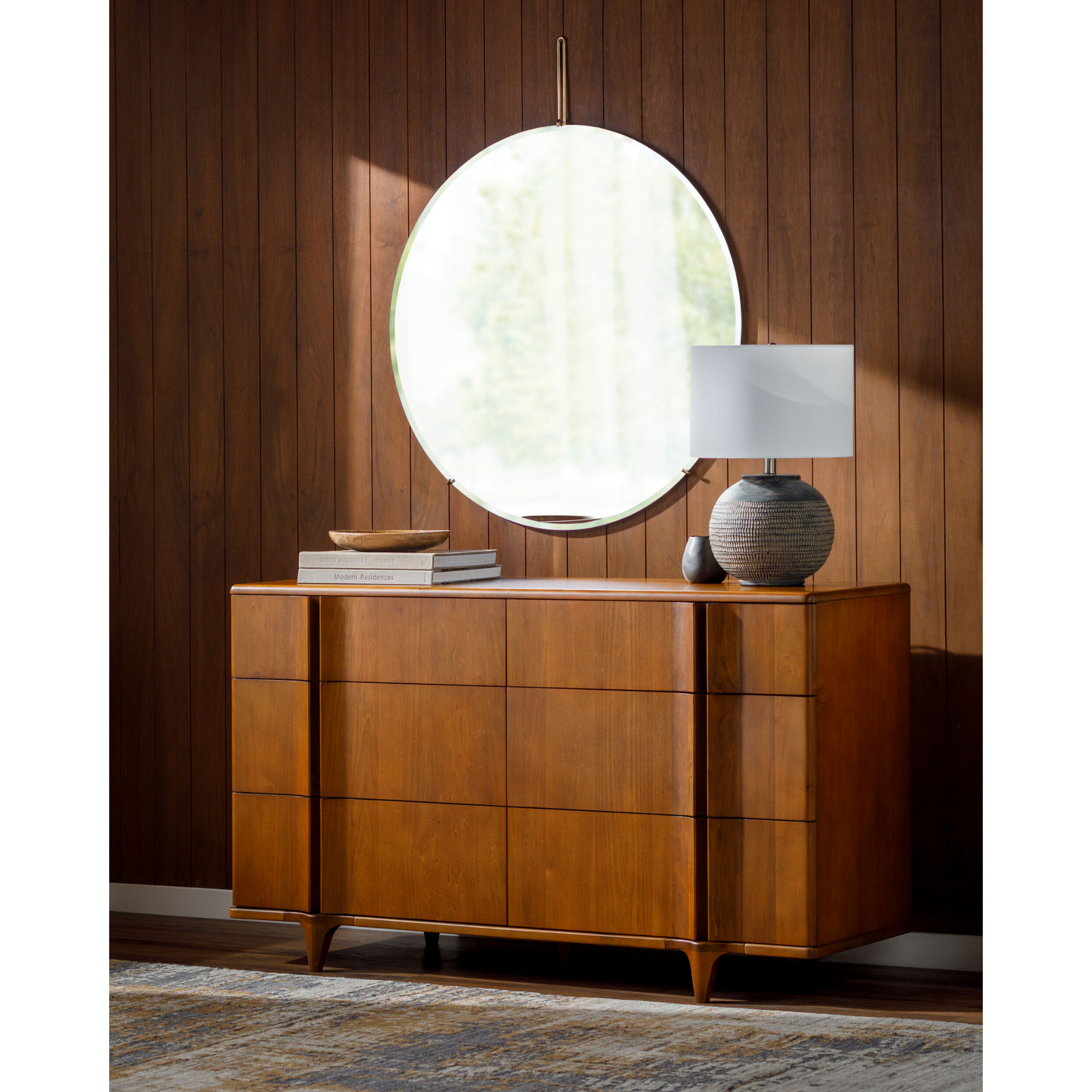 Grande Dresser