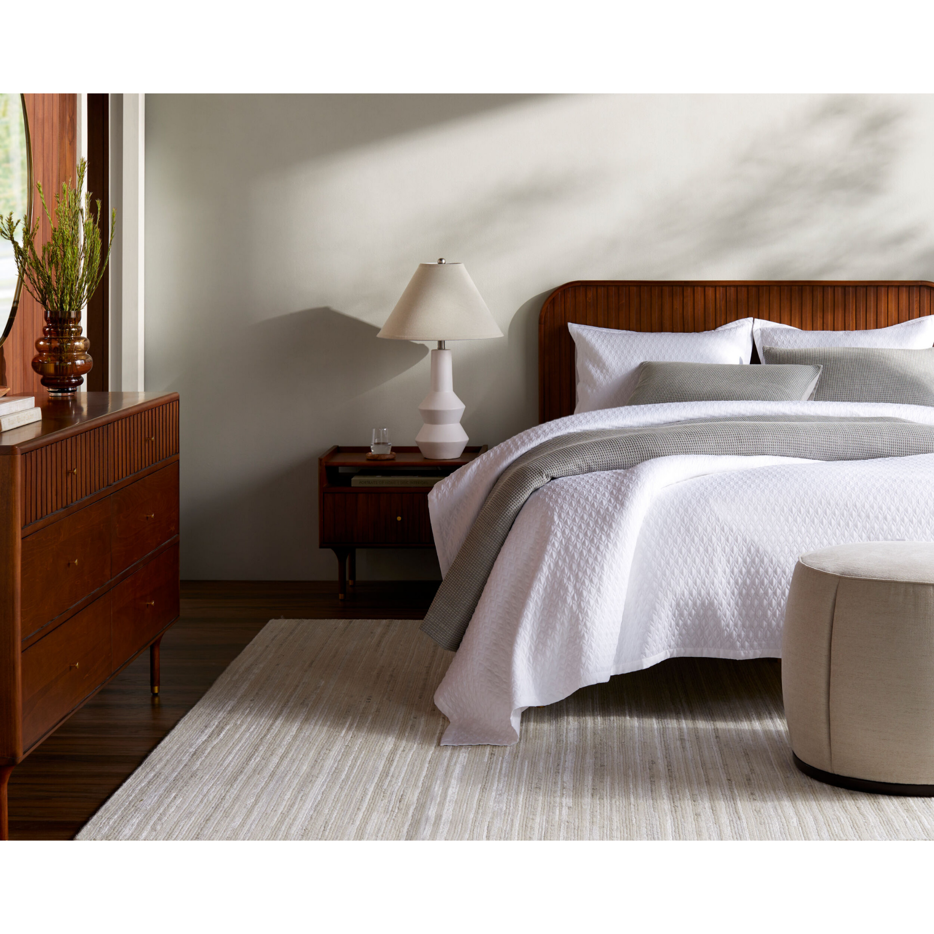 Madri Wood Bed