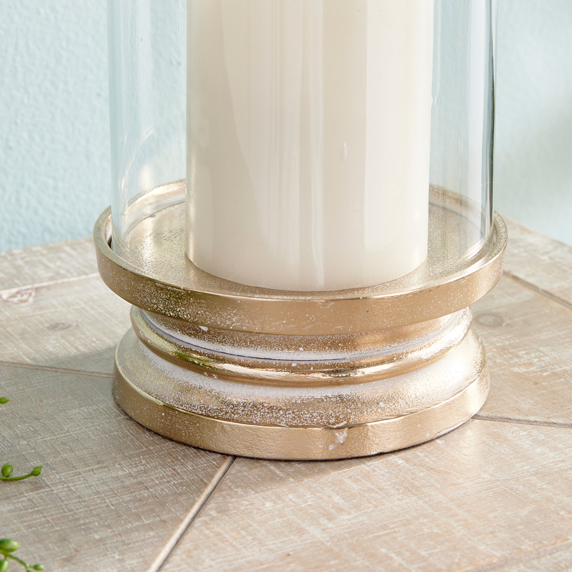 Sorrel Footed Hurricane