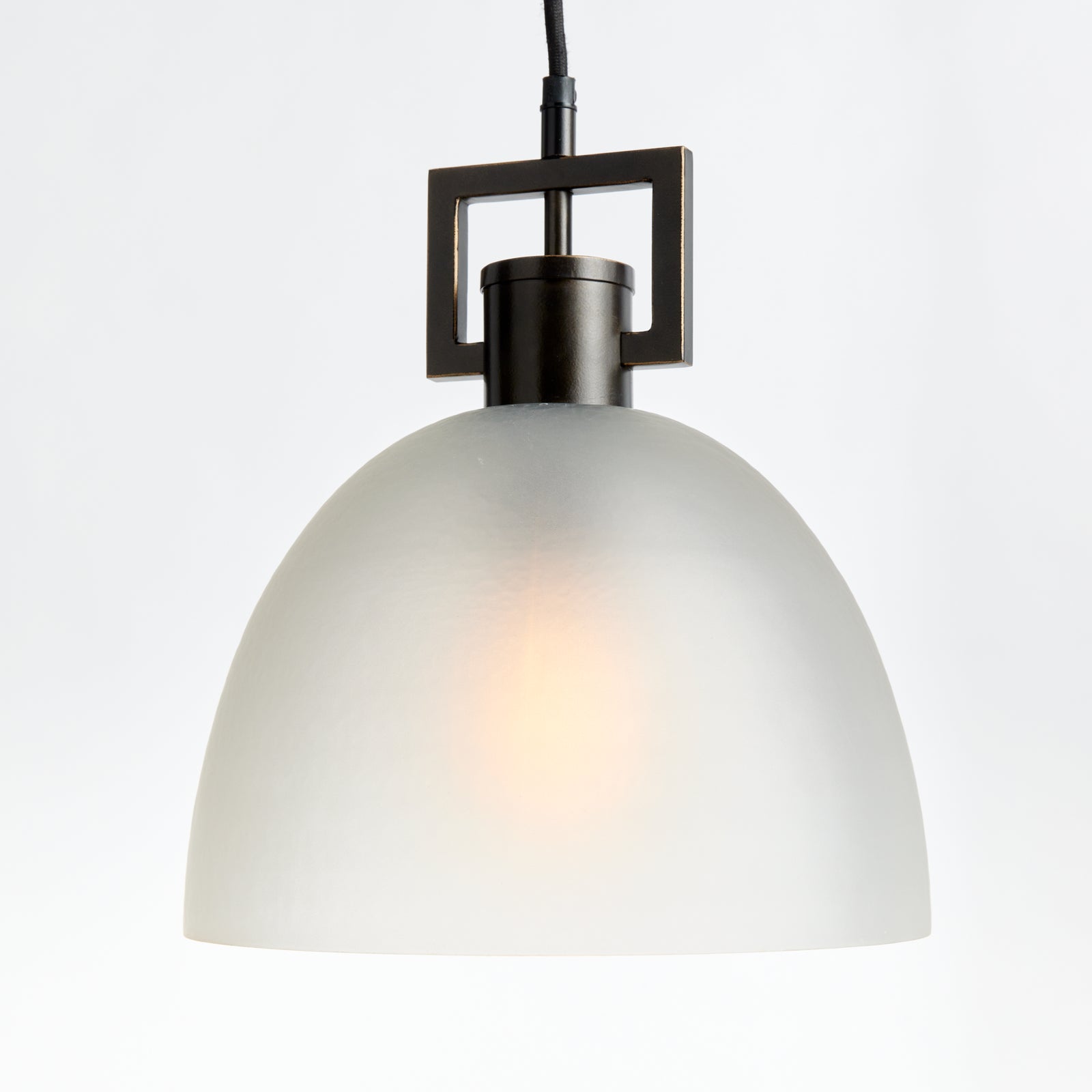 Mervin Pendant
