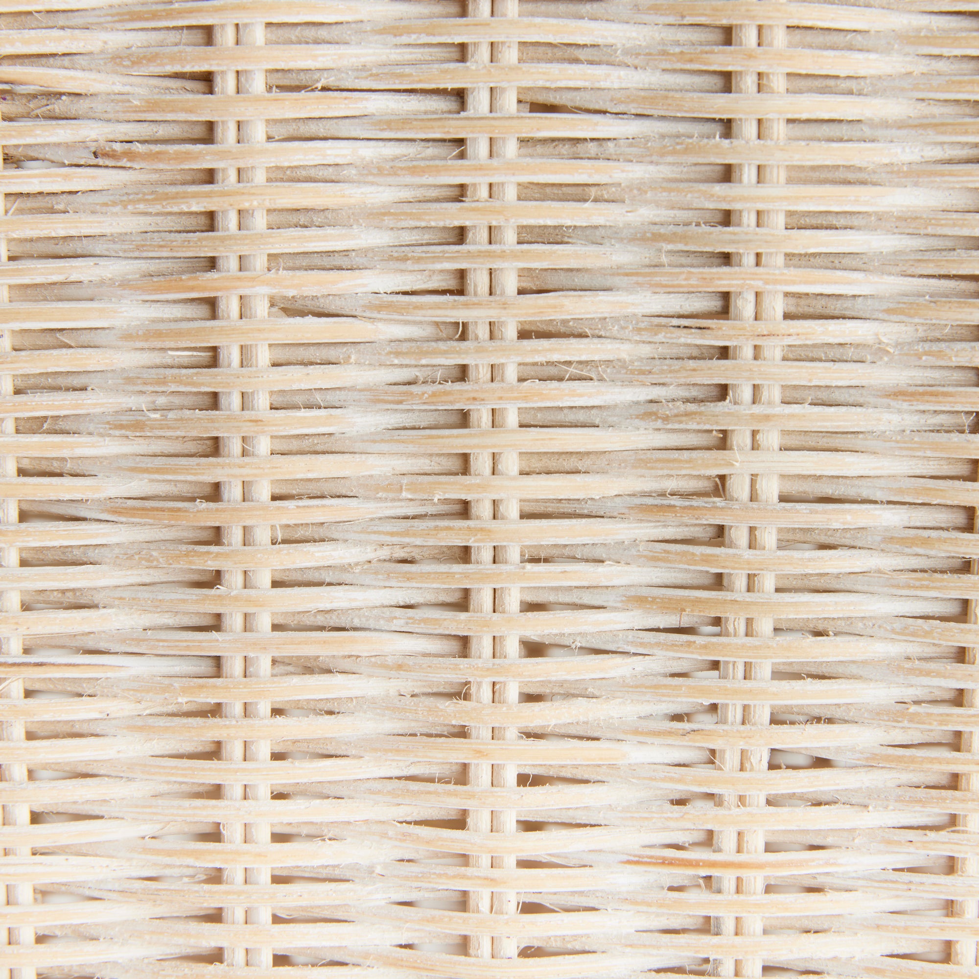Chuck Rattan Pedestal Short