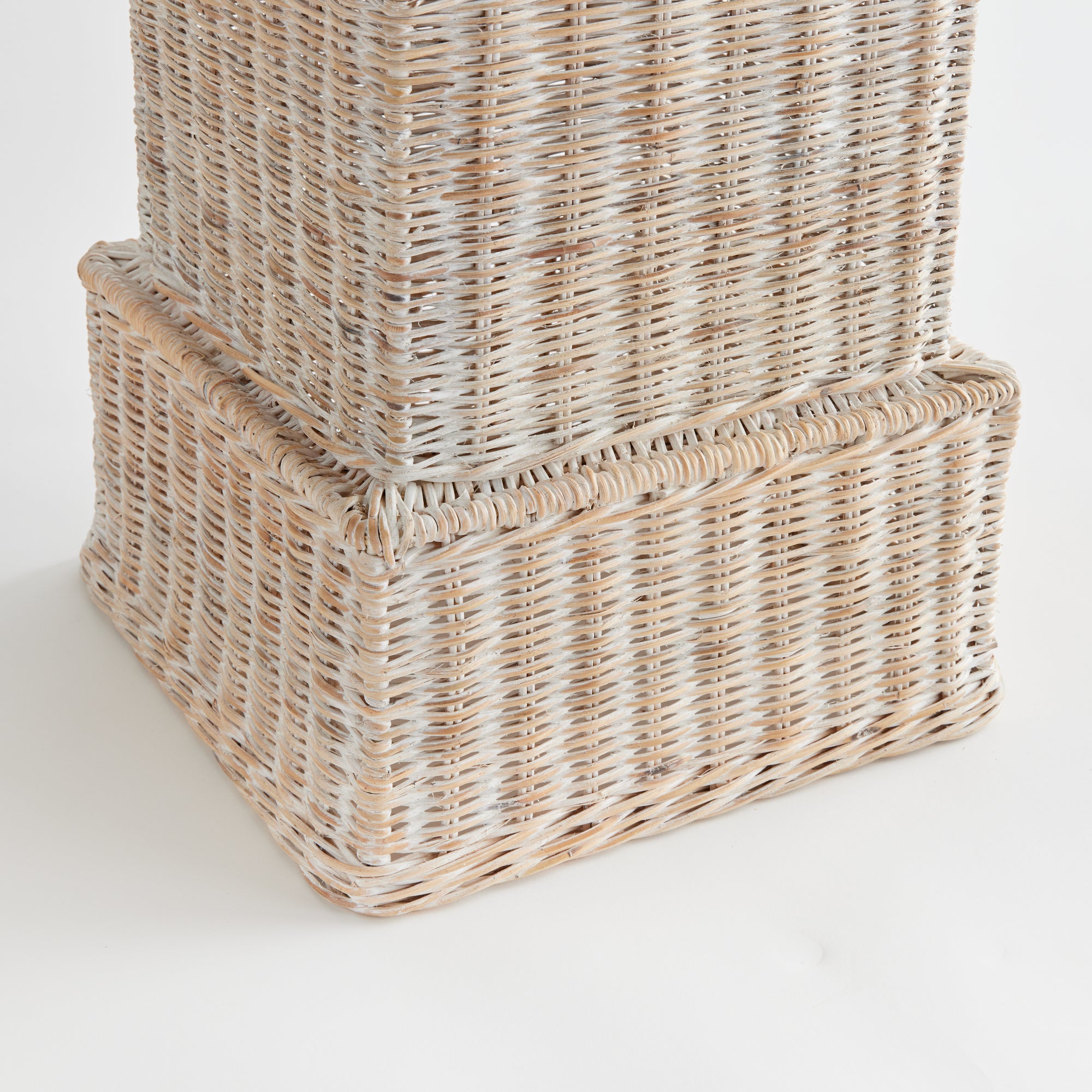 Chuck Rattan Pedestal Tall