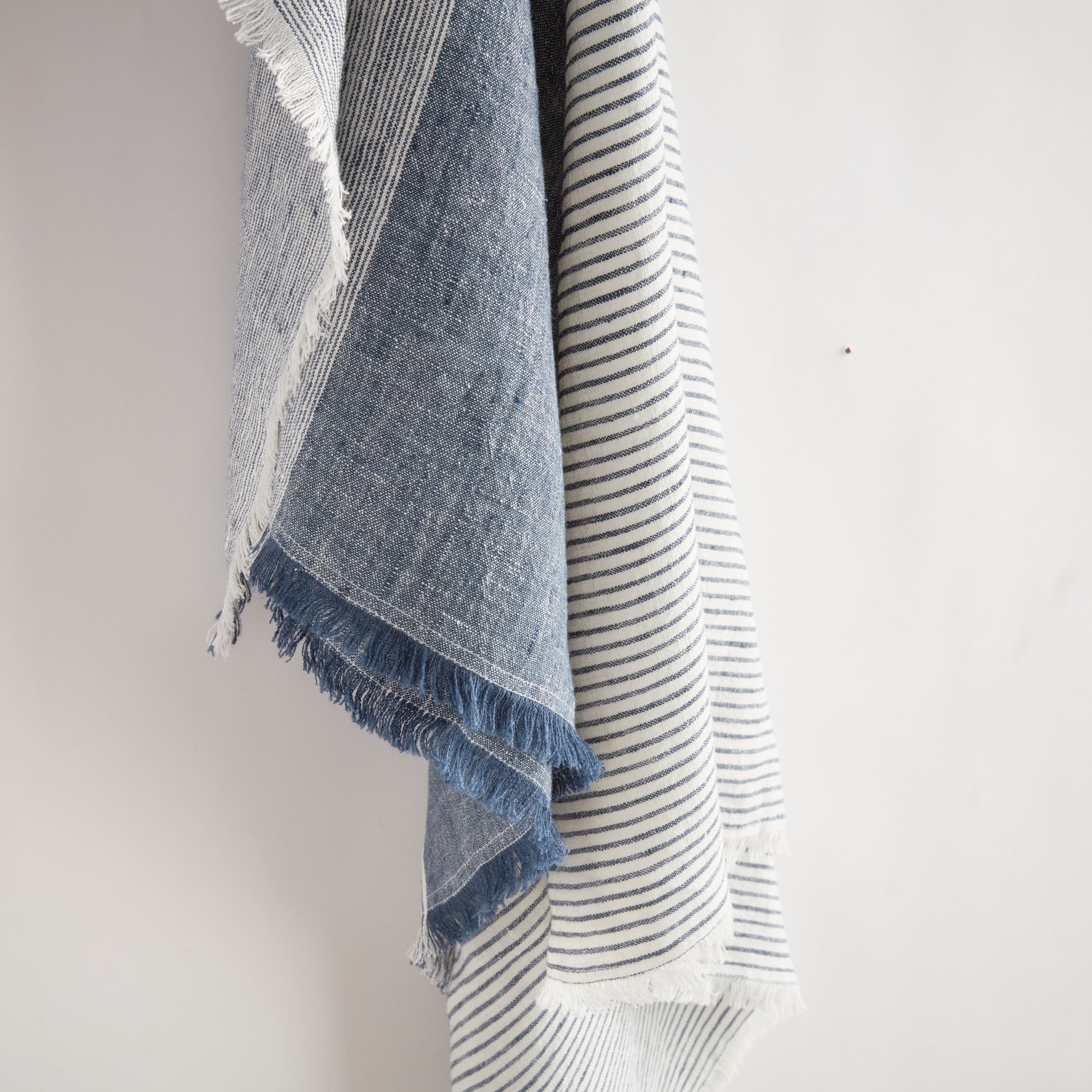 Briar Linen Throw