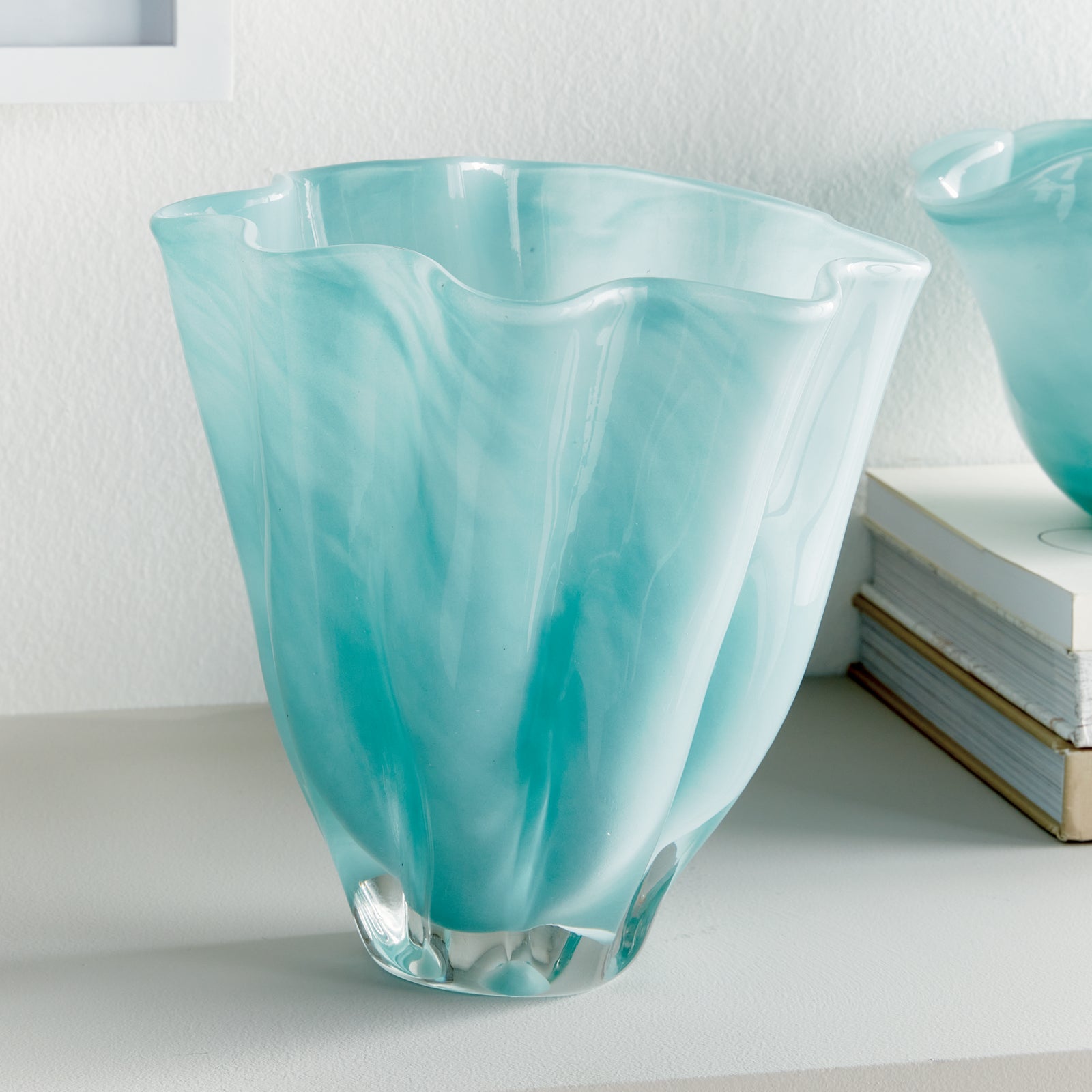 Shiela Vase