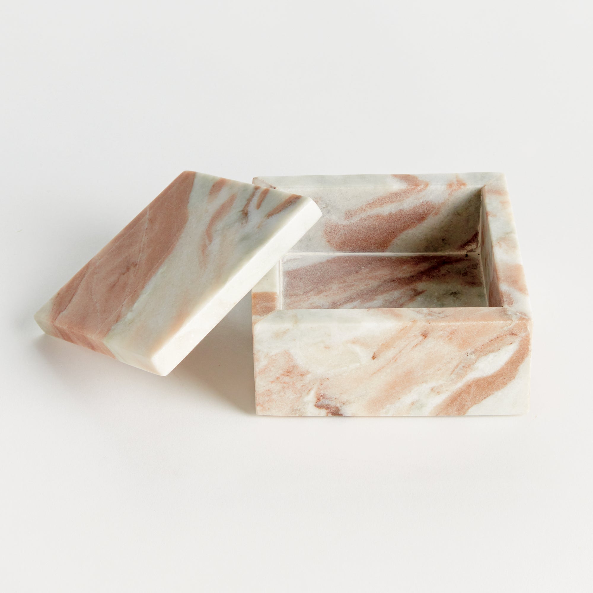 Veya Square Lidded Box Short