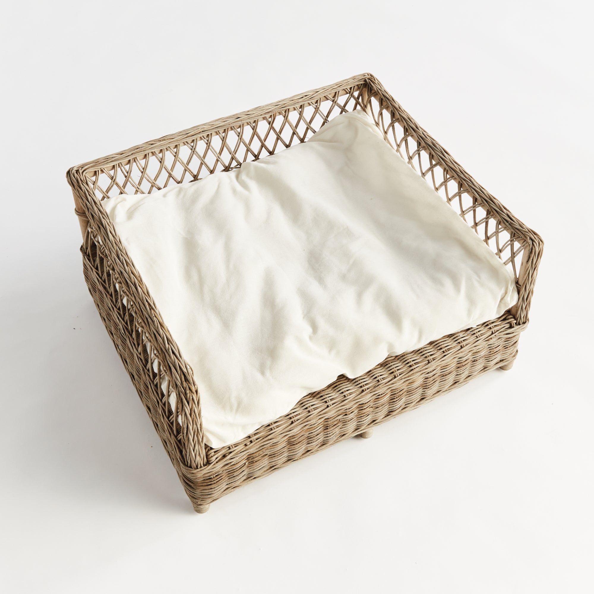 Avery Pet Bed Large