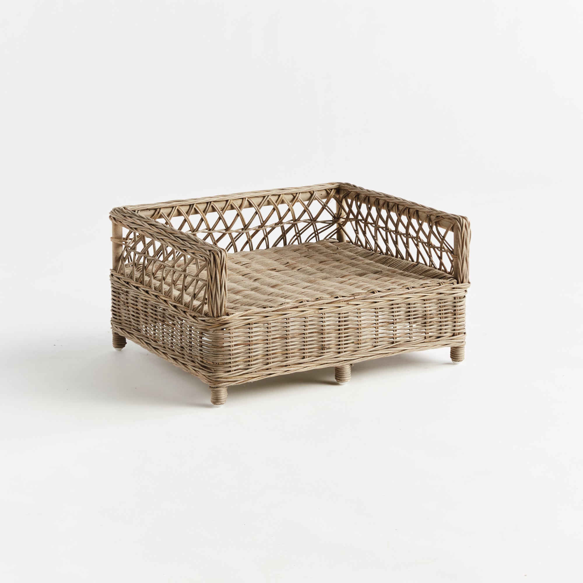 Avery Pet Bed Small