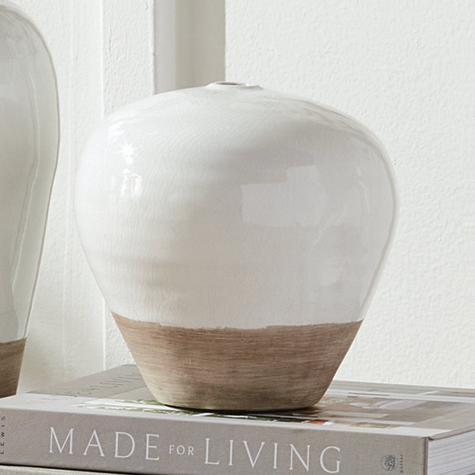 Clayton Vase