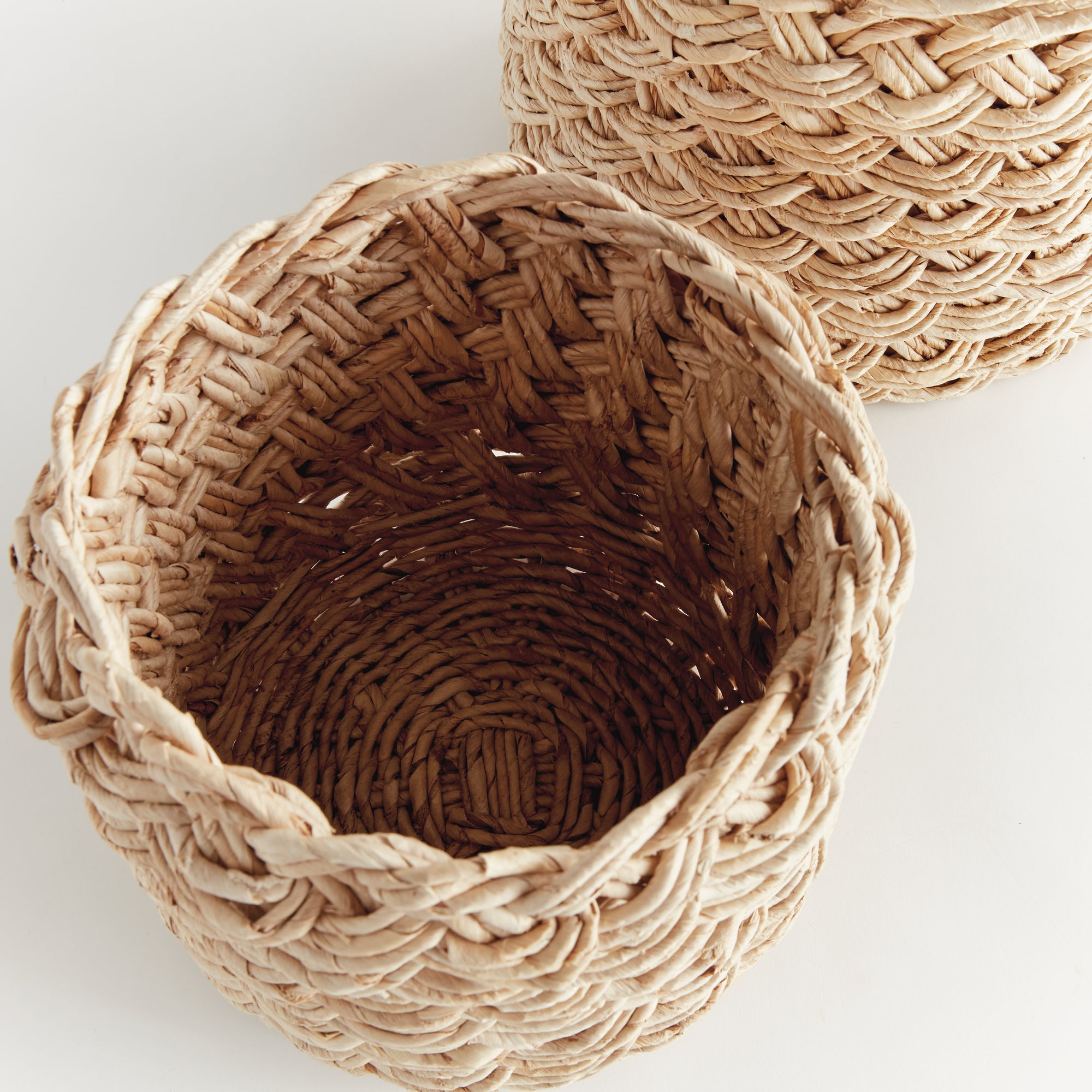 ABACA FRENCH BRAID STORAGE BASKETS ROUND, SET OF 2