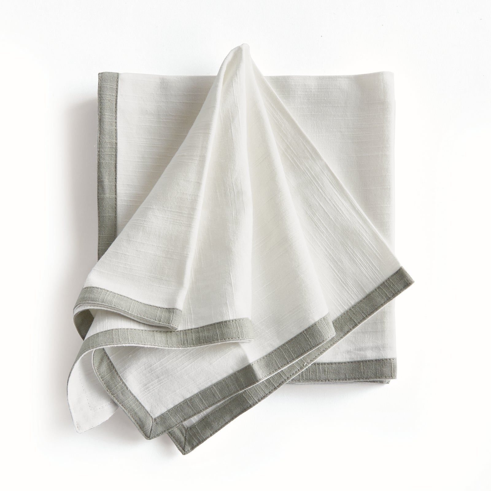 Dalia Dinner Napkins Set of 4
