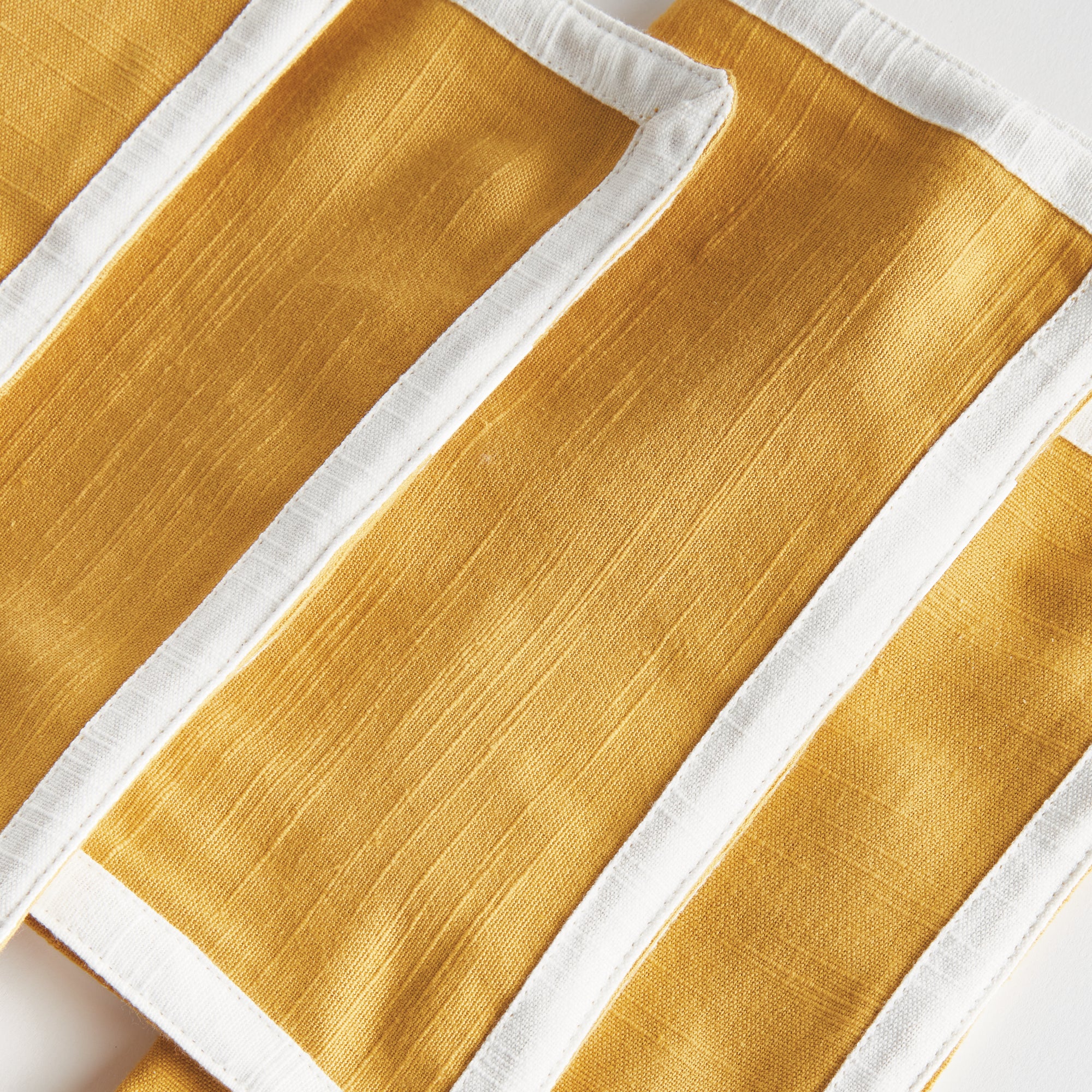 Jaxx Cocktail Napkins, Set of 4