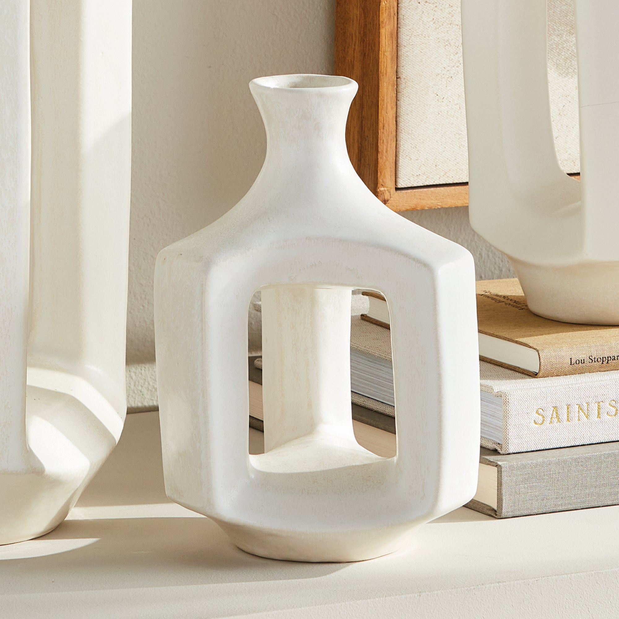 SONYA VASE SHORT