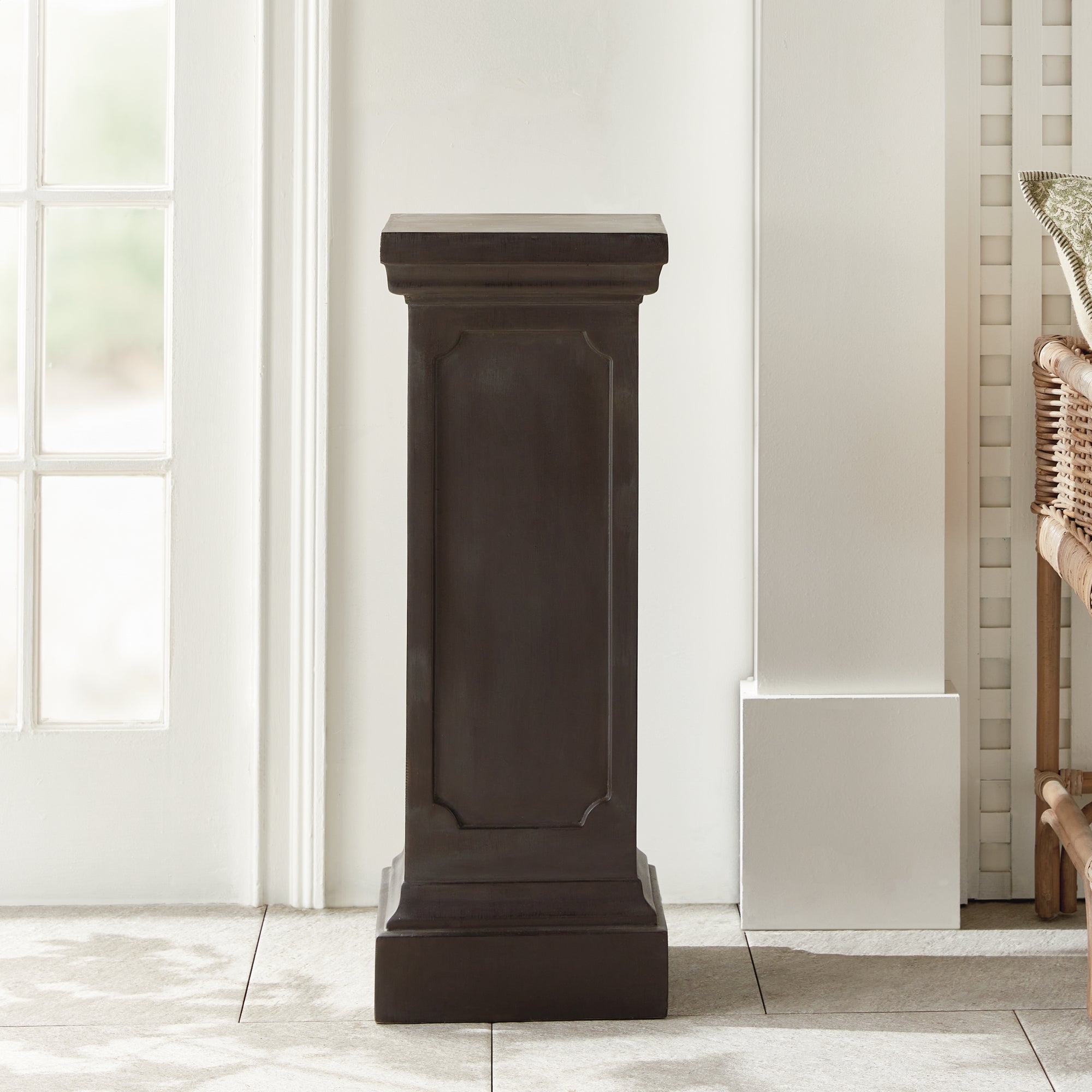 FIBRECLAY CHAMBERS PEDESTAL TALL