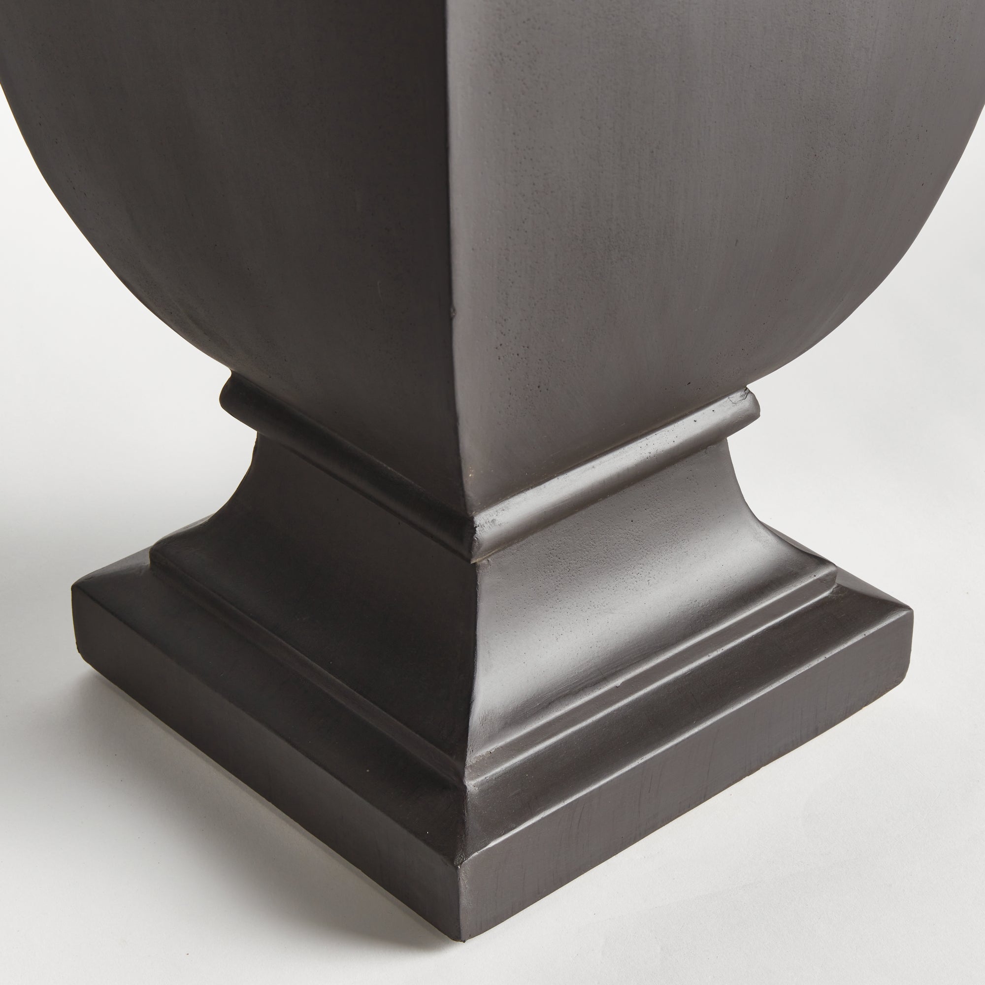 Fibreclay Eliza Square Footed Plant Pot Large