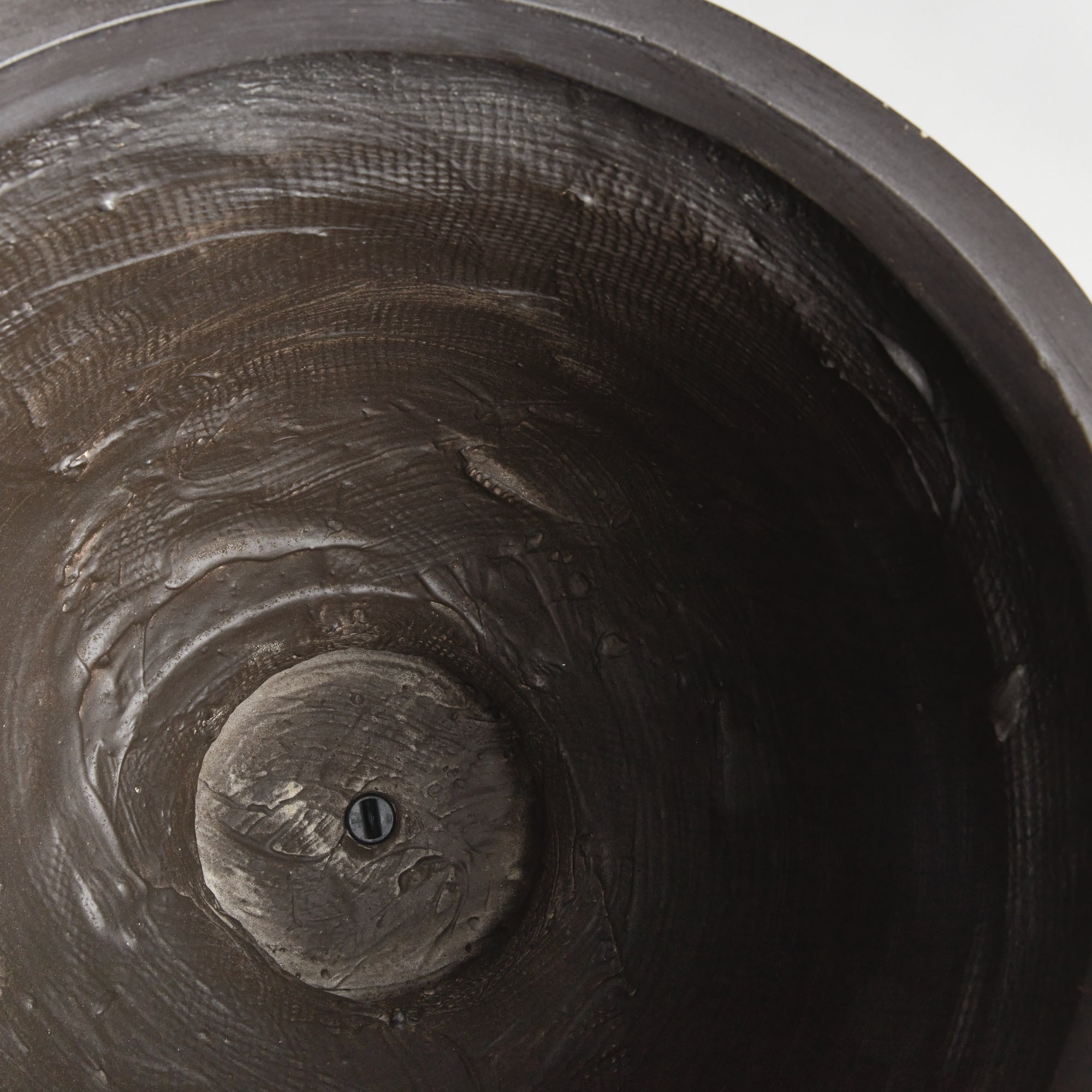 Fiberclay Jolina Round Footed Plant Pot