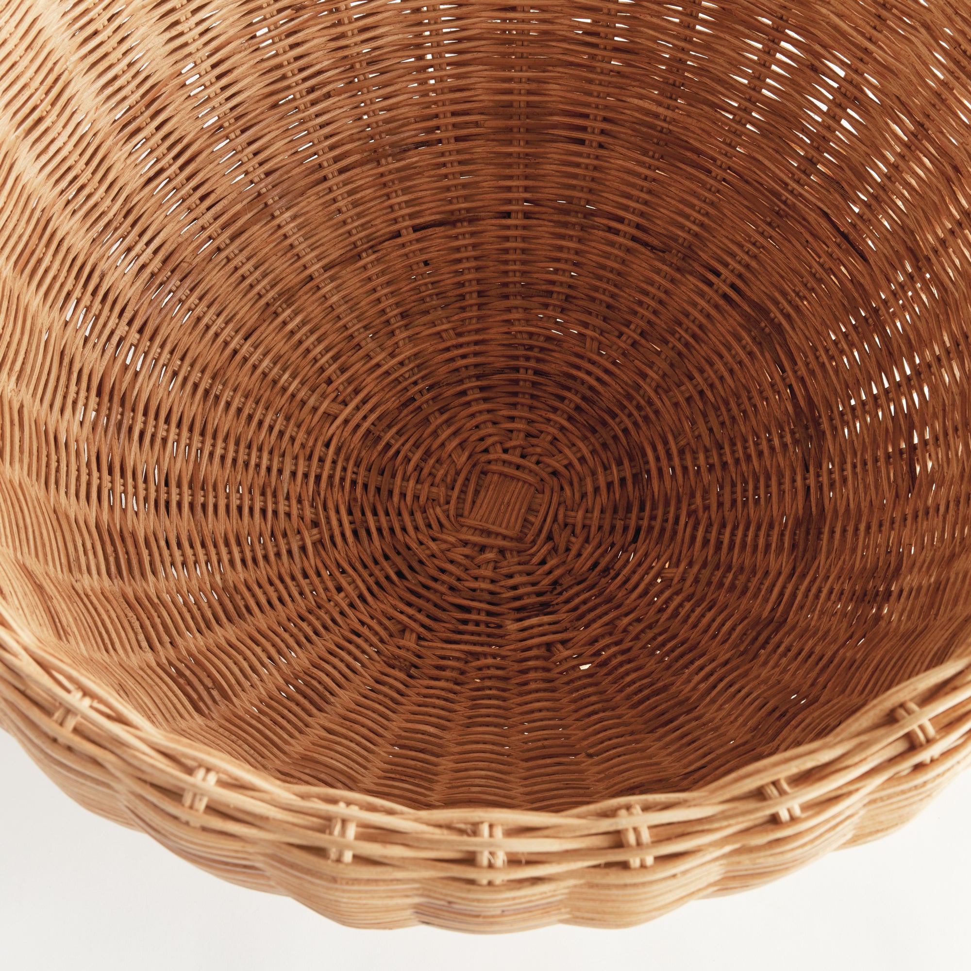 CHARLESTON RATTAN FOOTED BOWL