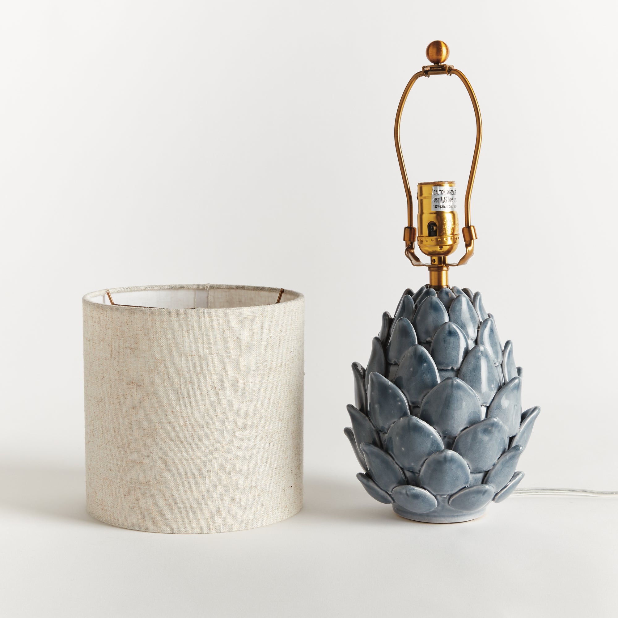 Deveraux Lamp