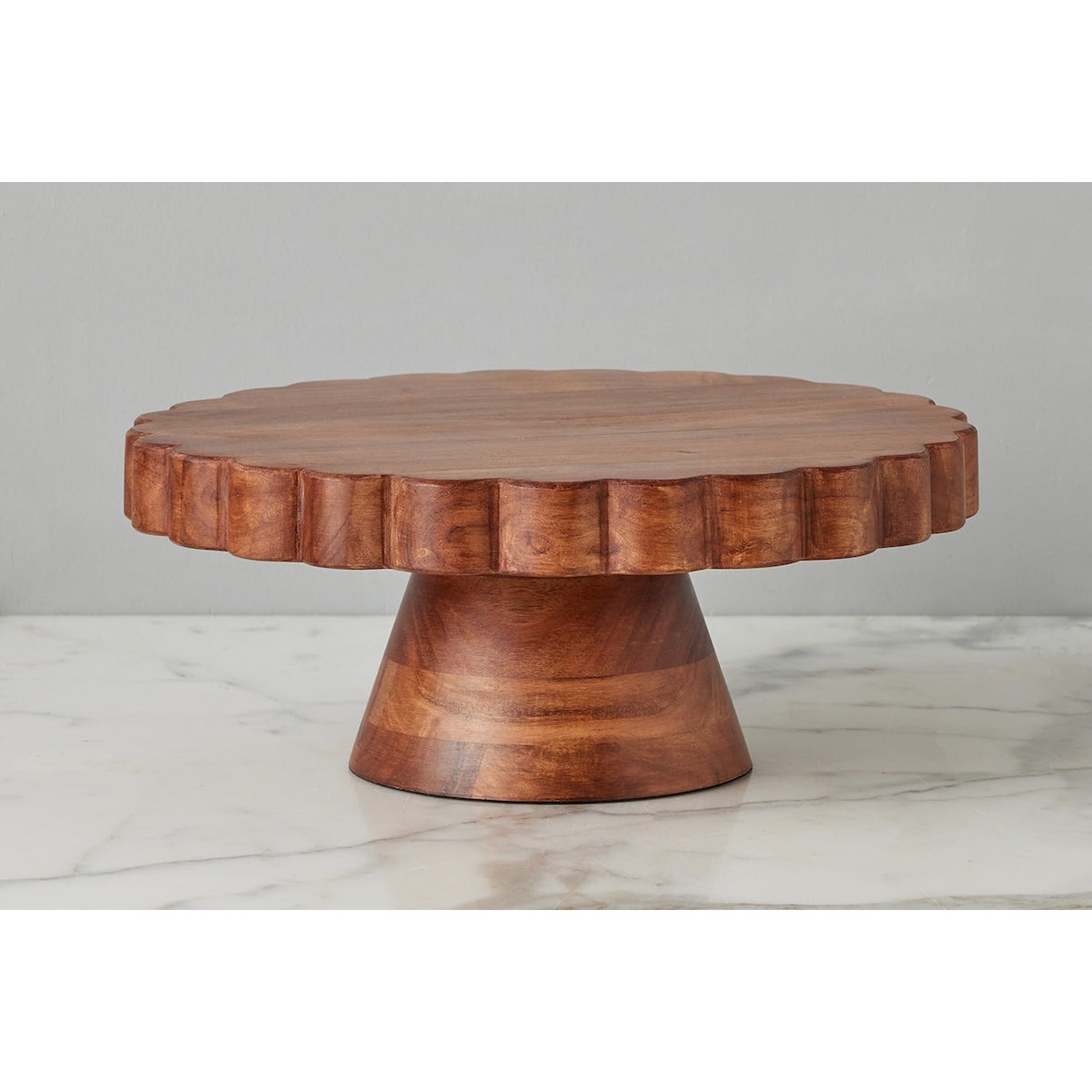 Natural Scalloped Cake Stand