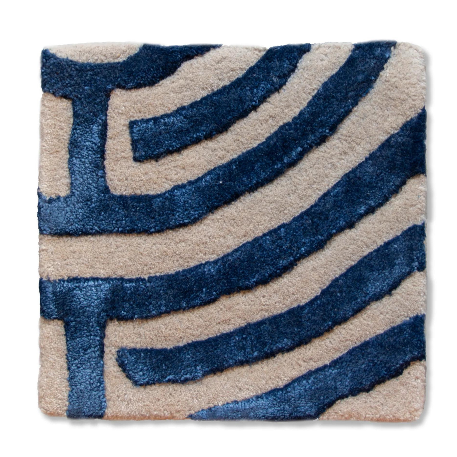 Lucca Hand-Tufted Maze Rug