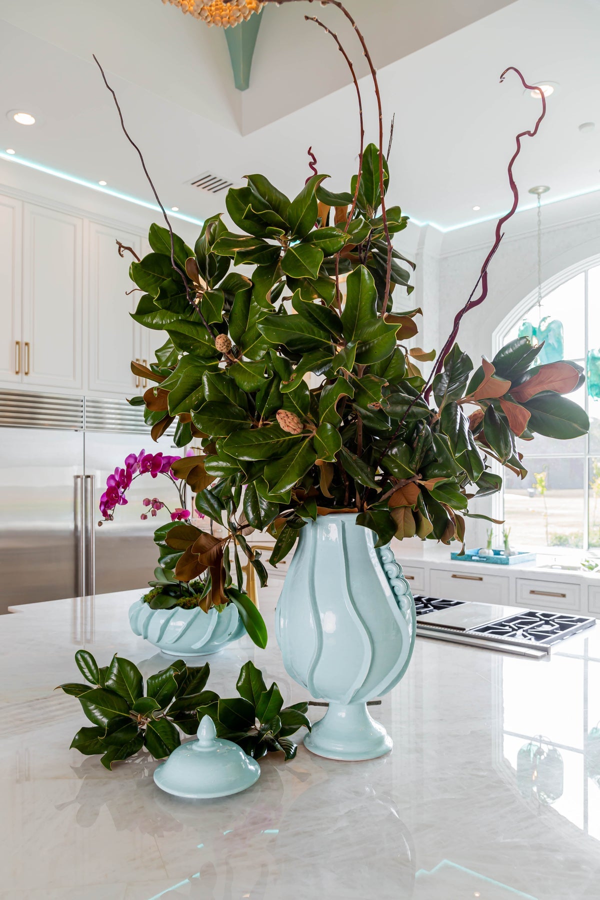 Santa Barbara Urn, Noonday Tide