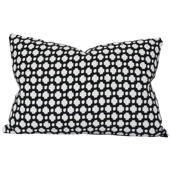 Betwixt Black (Limited)