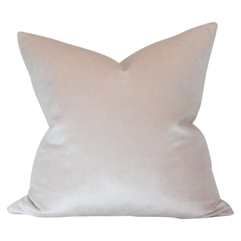 Champagne Luxe Velvet (Last Chance)