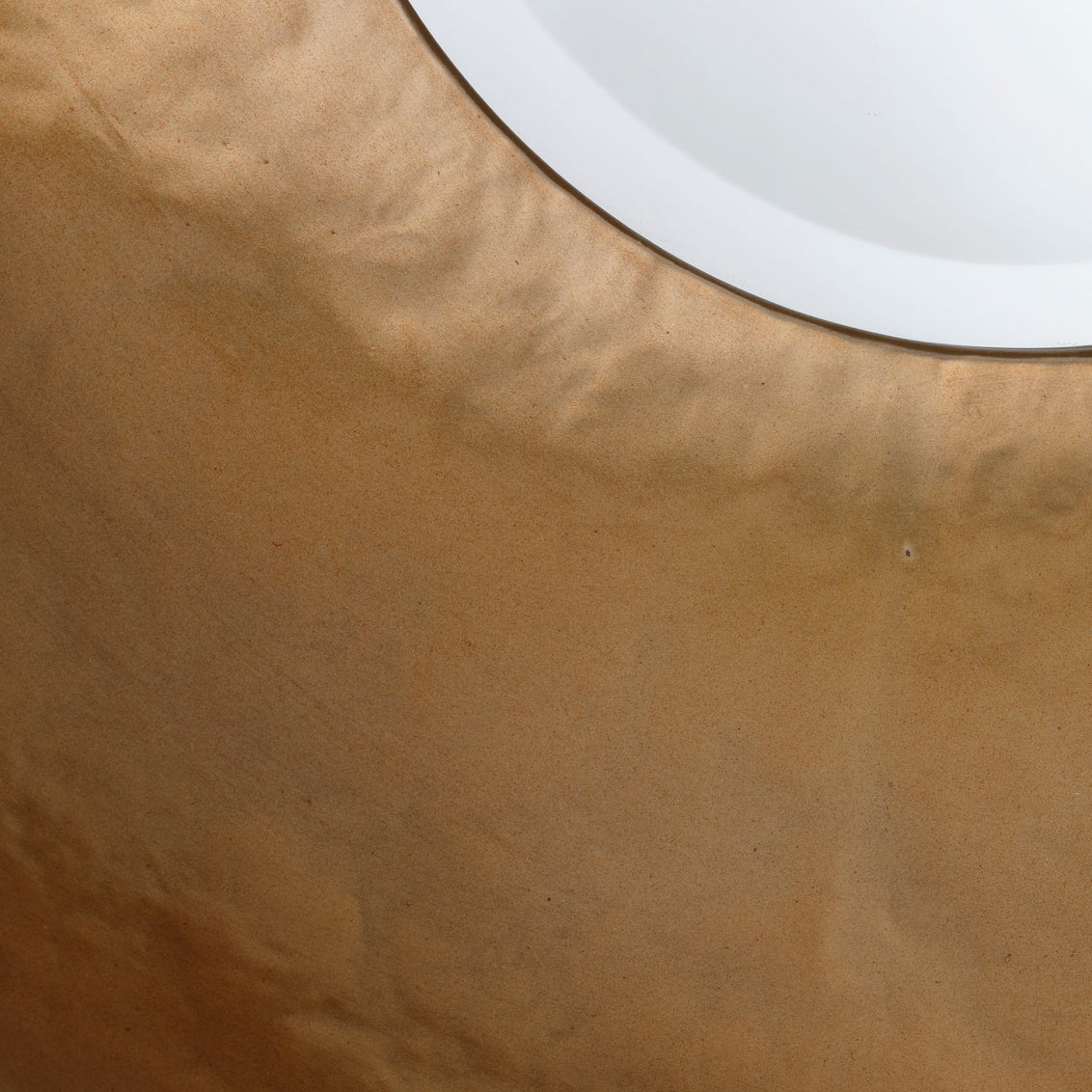 Theia Mirror
