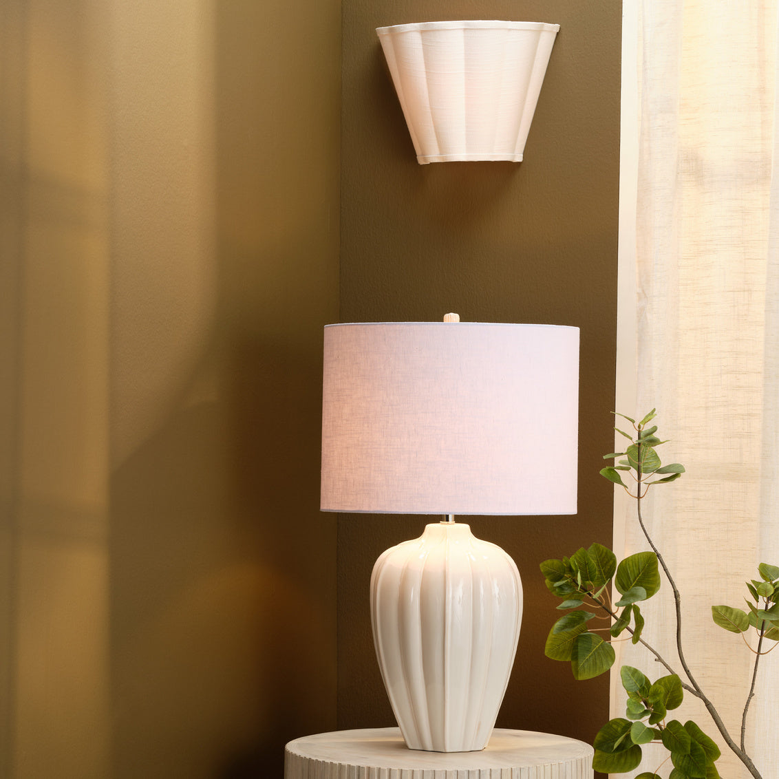 Scalloped Wall Sconce