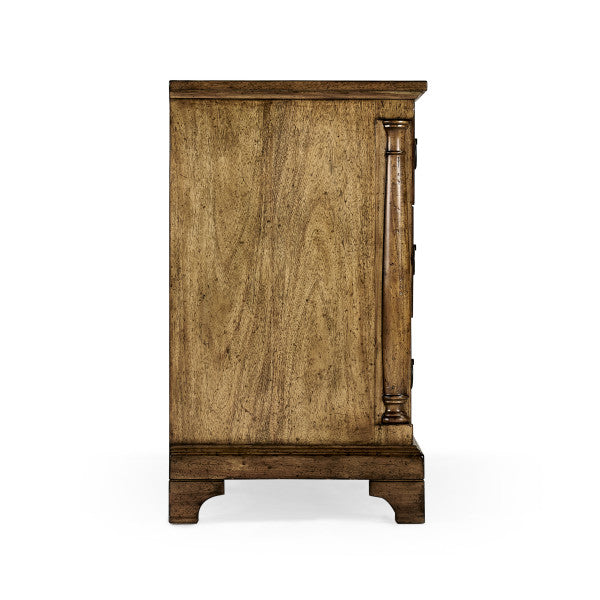 Casual Accents Medium Chest of Drawers