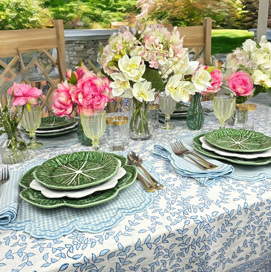 The Art of Spring Tablescapes: Hosting in Bloom