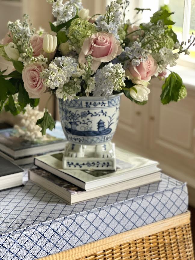 Light Blue Footed Village Scene Planter