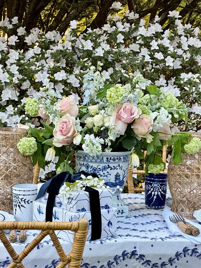 Light Blue Footed Village Scene Planter