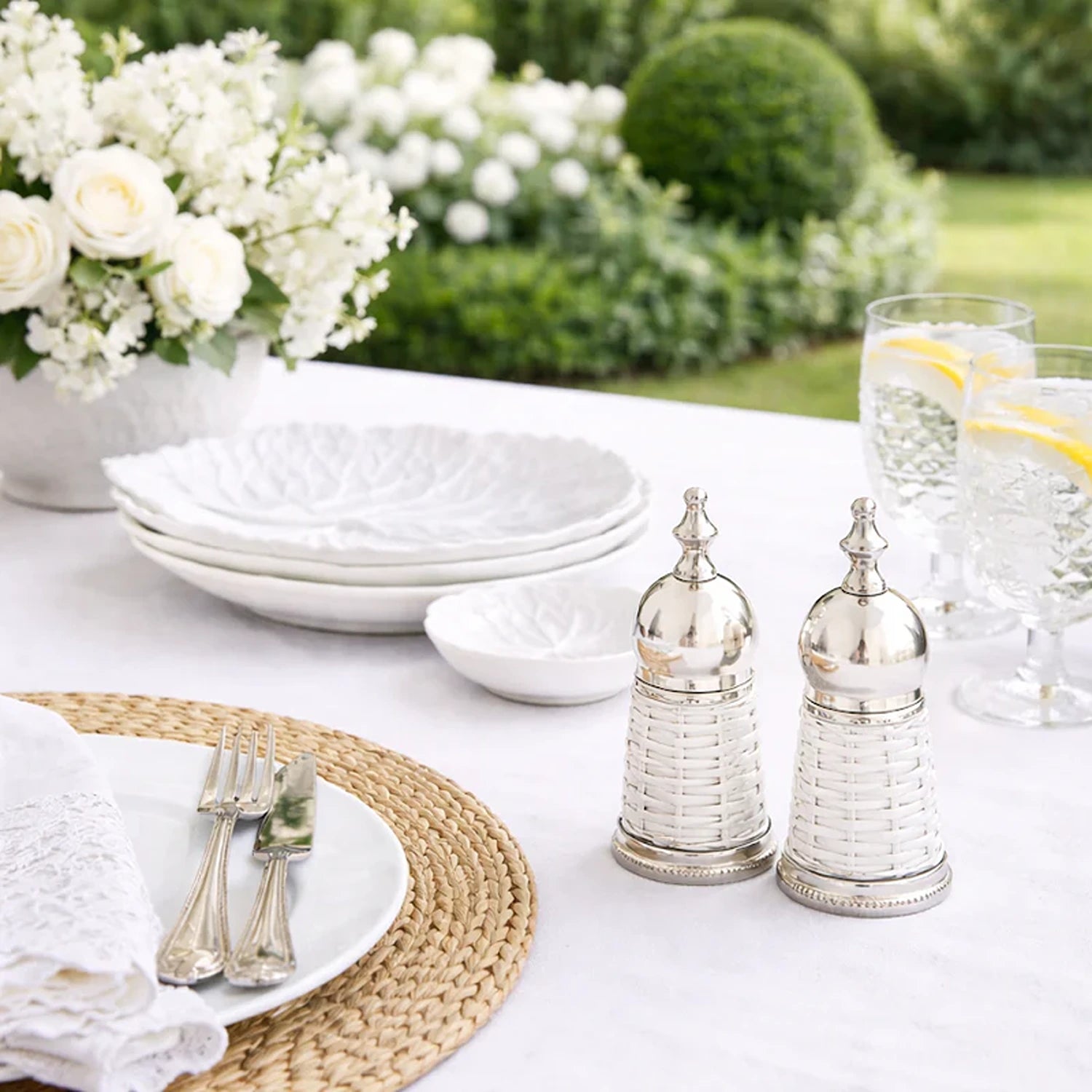 White Wicker Salt and Pepper Shaker