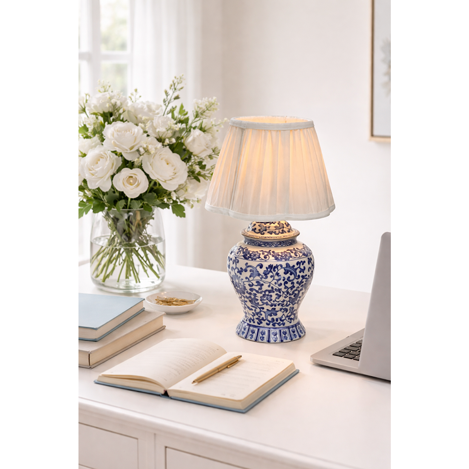 Blue Porcelain Rechargeable Lamp