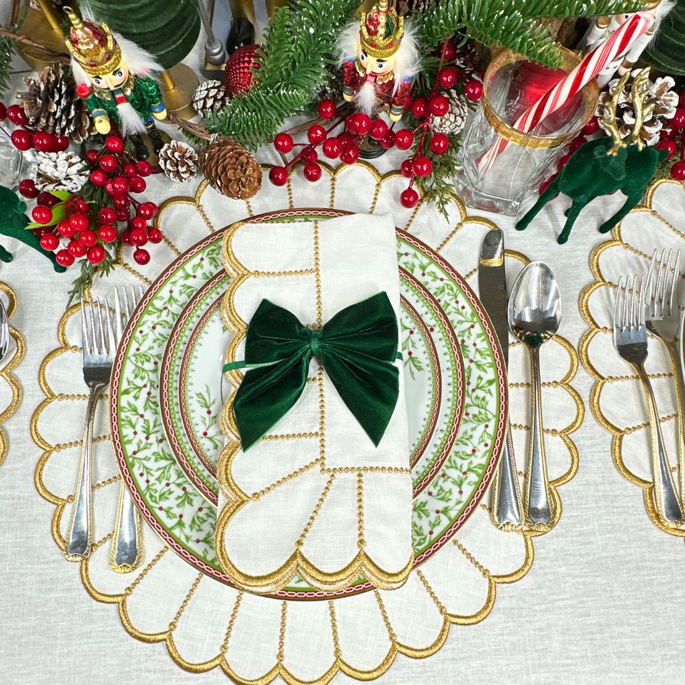 Studio Collection: Pippa Napkin - White/Gold (Set of 4)