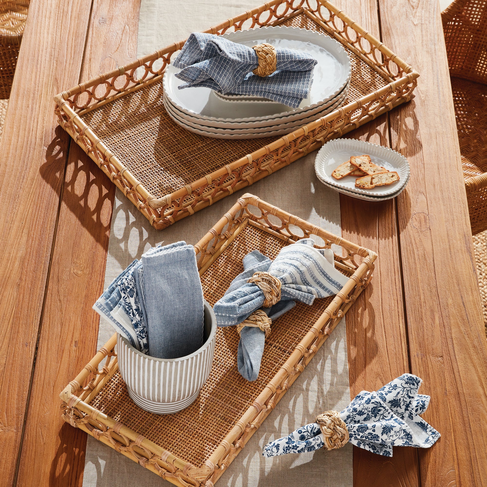 Alnette Trays Set of 2